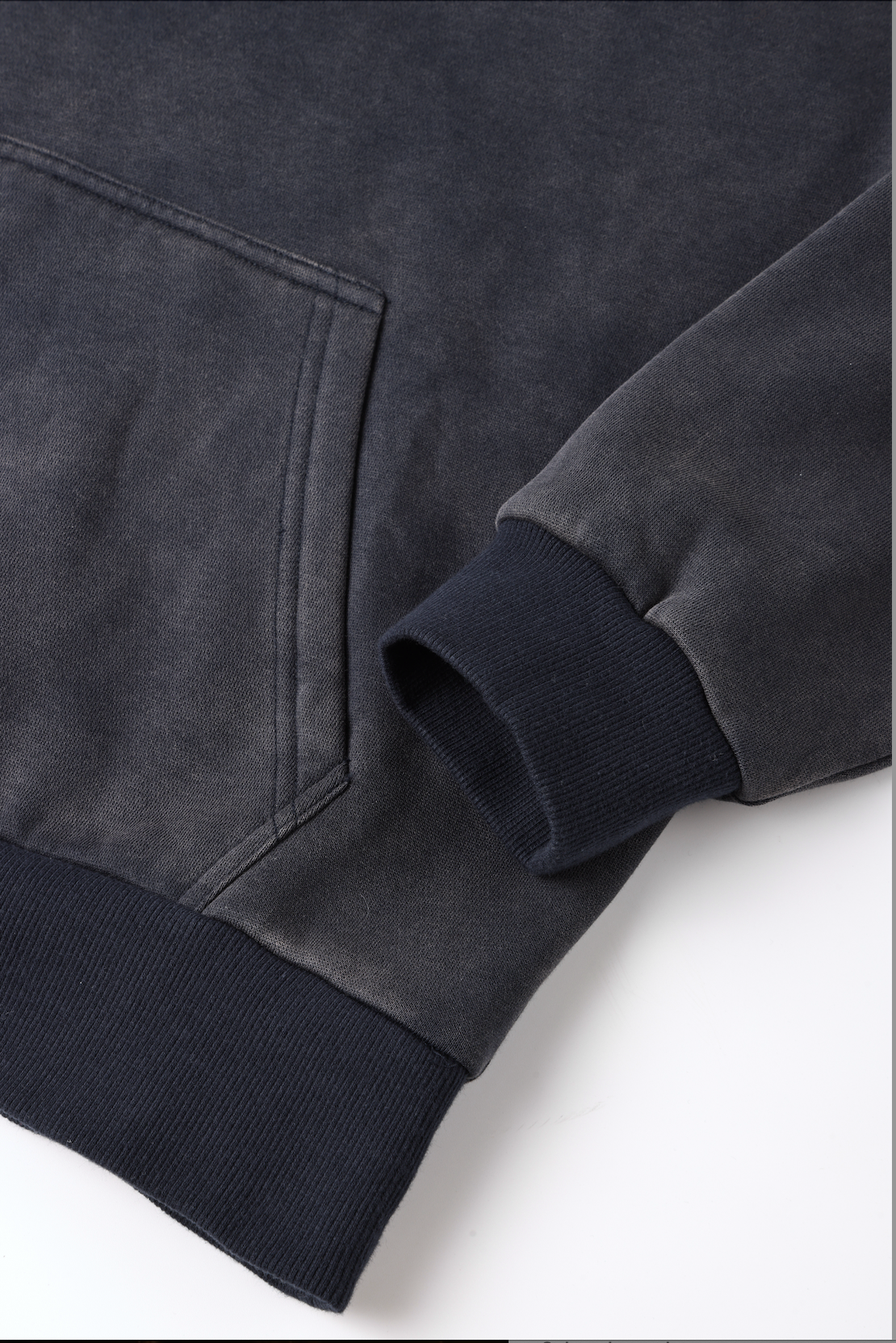 Hoodie MONACO mit Stickerei - Adelmar