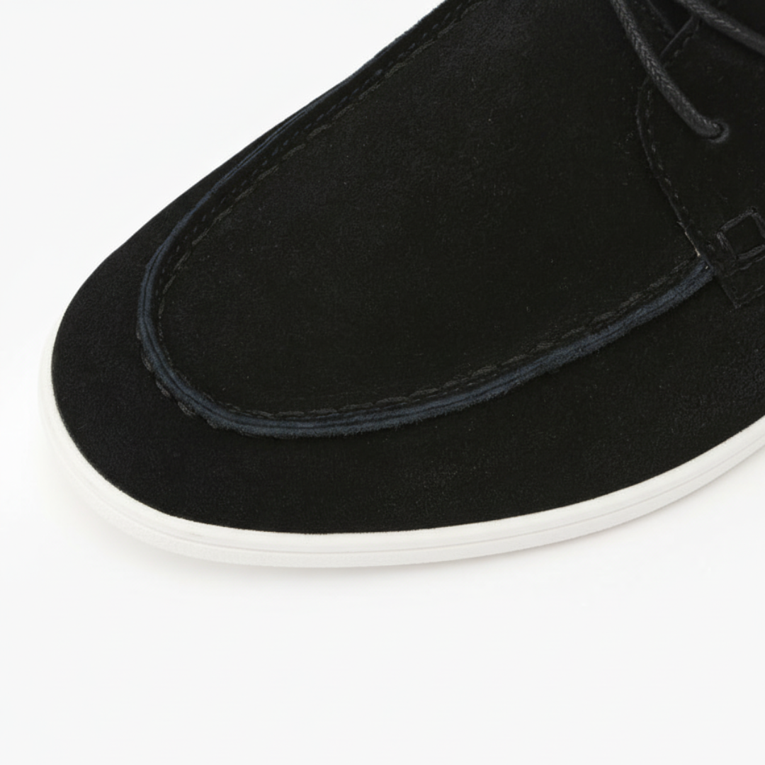 Schuhe aus Veloursleder mit Schnürung - Adelmar