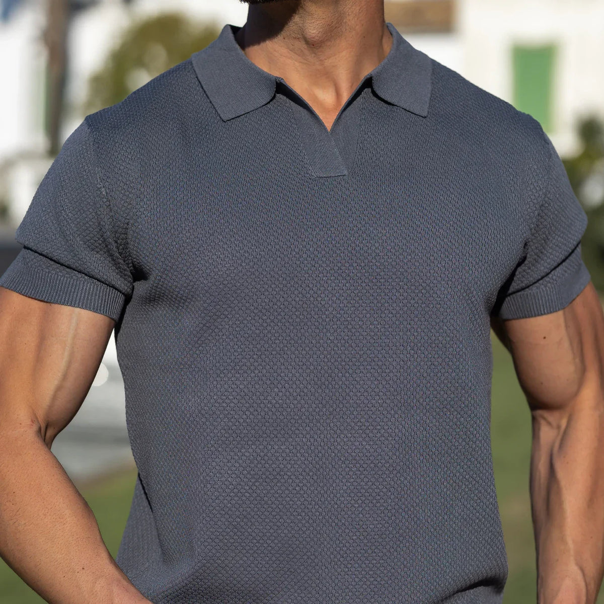 Poloshirt CAPRI mit V-Ausschnitt - Adelmar